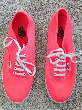 Vans Women's Authentic Low-Top Canvas Sneakers - Coral Pink